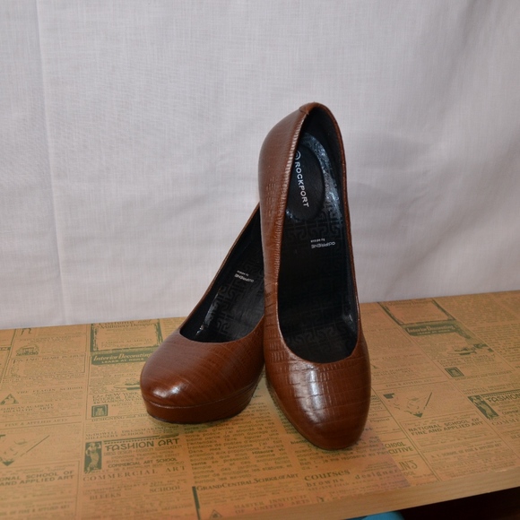 Rockport ADIPRENE by Adidas Brown Round Toe Heel - Picture 3 of 8